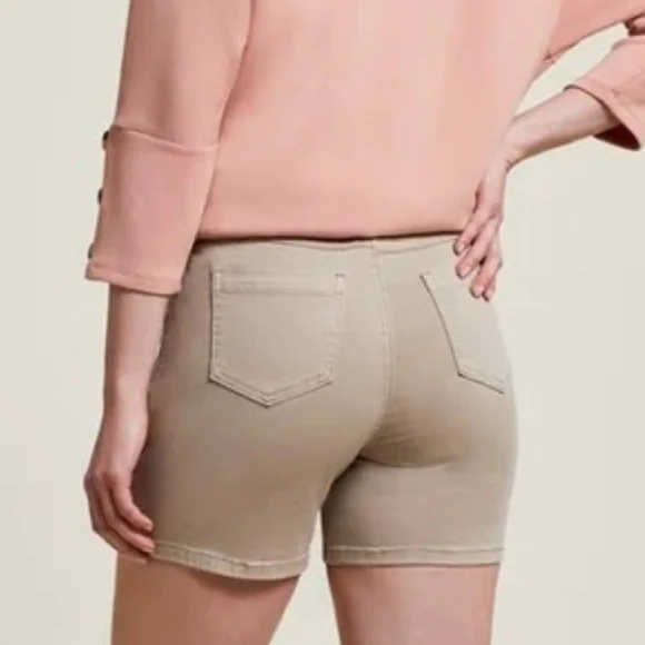 NEW/TAGS~Cute, Comfortable and Casual TRIBAL Denim Khaki Skort - Picture 2 of 7